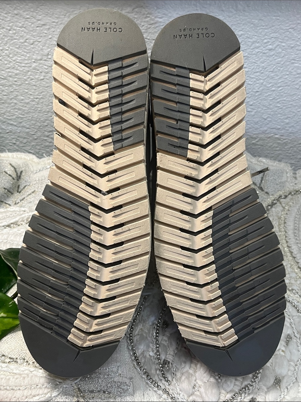 EUC Cole Haan Women's Zerogrand Lodge Waterproof Hiker Booties - Picture 12 of 15